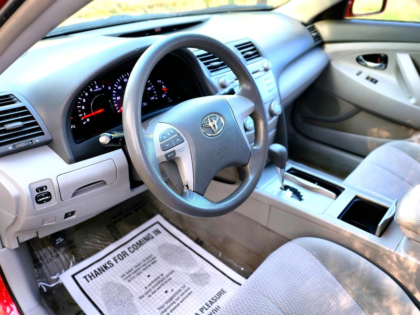 2011 Toyota Camry SE (4T1BF3EK9BU) with an 2.5L L4 DOHC 16V engine, 6-Speed Automatic transmission, located at 18001 Kellogg Rd, Saucier, MS, 39574, (228) 832-1441, 139.421463, -76.641457 - Photo#8